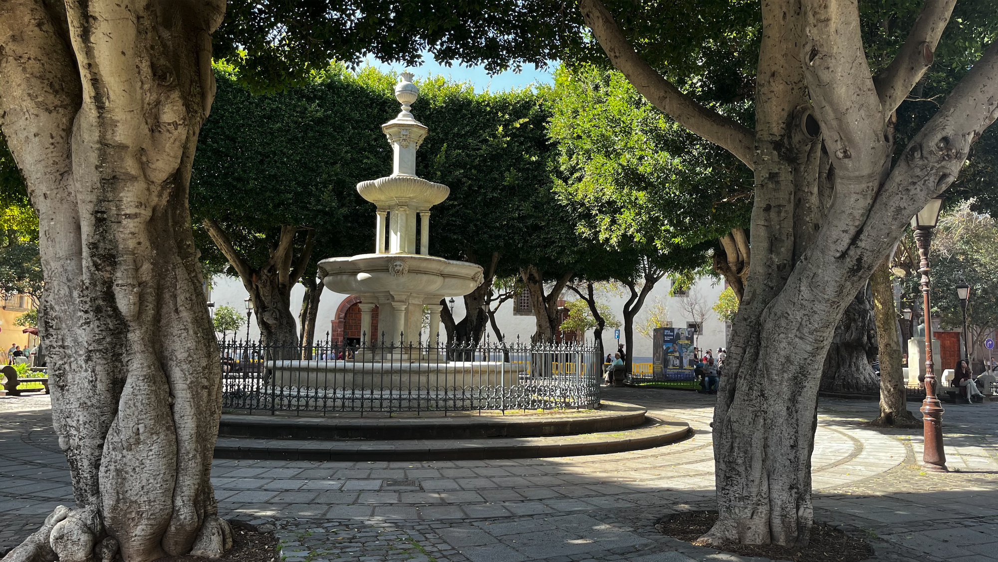 Plaza del Adelantado 2